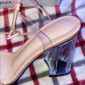 Nude/light pink heels